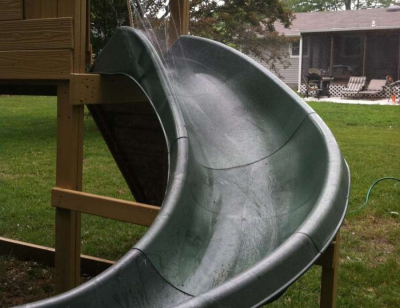 Винтовая горка: 5 фото вариантов готовых конструкций